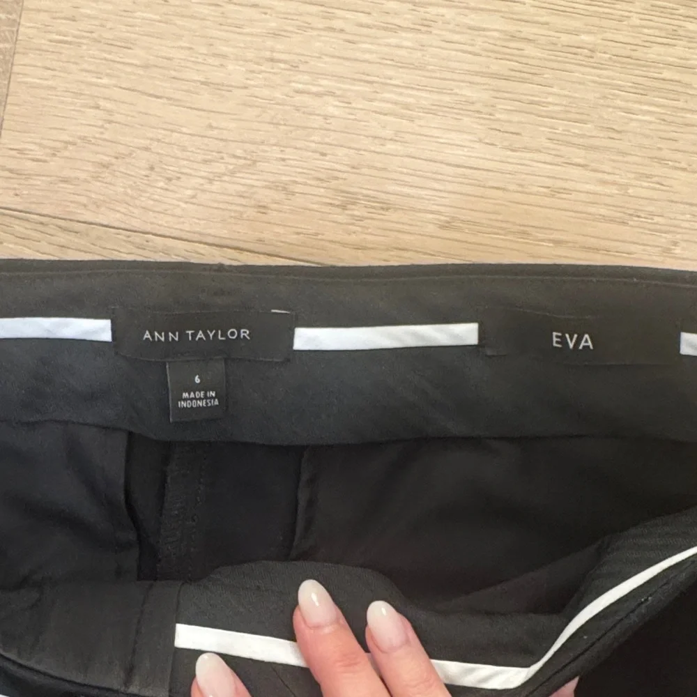 Ann Taylor Classic Black Straight Leg Pants - Picture 3 of 3
